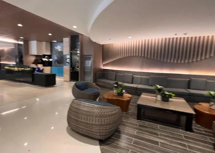 Moa - Aseana Pasay Apartment