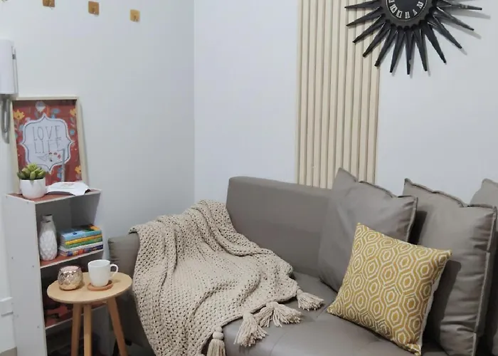 Moa - Aseana Pasay Apartment *