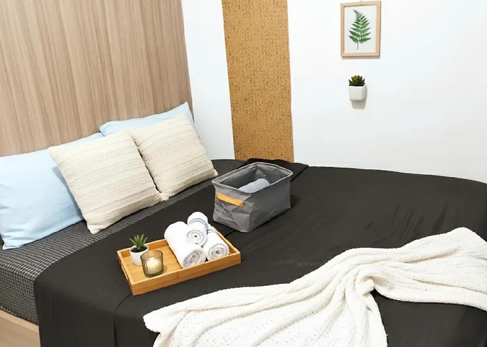 Moa - Aseana Pasay Apartment *